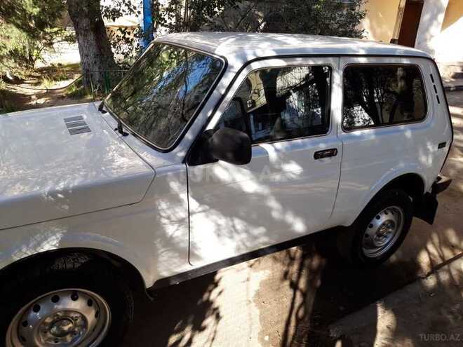 LADA (VAZ) Niva 2010, 107,000 km - 1.7 l - Bakı