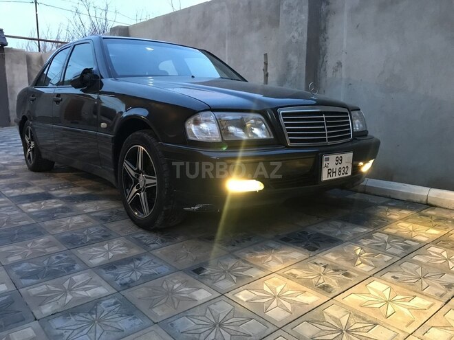 Mercedes C 200 1999, 197,000 km - 2.0 l - Bakı