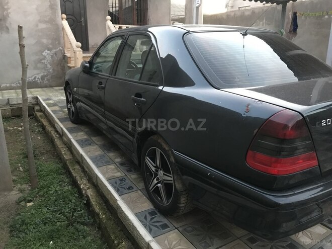 Mercedes C 200 1999, 197,000 km - 2.0 l - Bakı