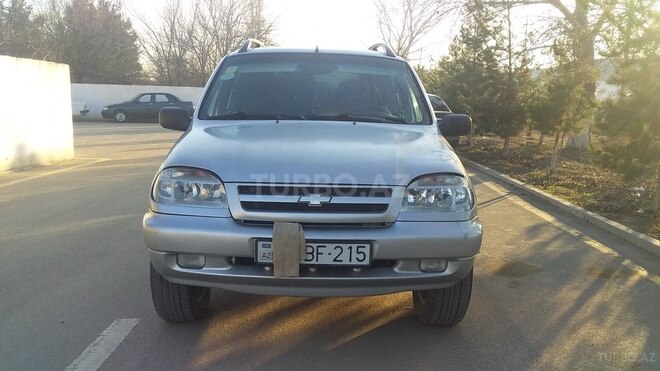 Chevrolet Niva 2008, 172,305 km - 1.7 л - Şirvan