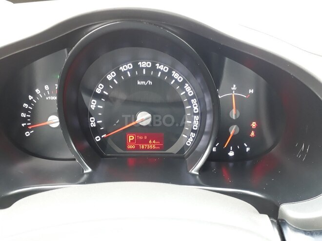 Kia Sportage 2011, 187,700 km - 2.0 l - Yevlax