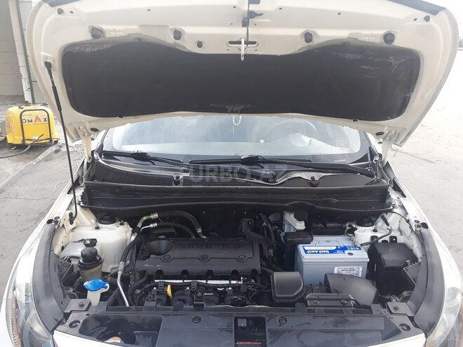 Kia Sportage 2011, 187,700 km - 2.0 l - Yevlax