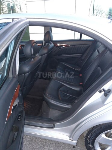 Mercedes E 270 2003, 380,000 km - 2.7 л - İsmayıllı