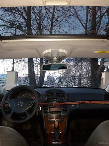Mercedes E 270 2003, 380,000 km - 2.7 л - İsmayıllı