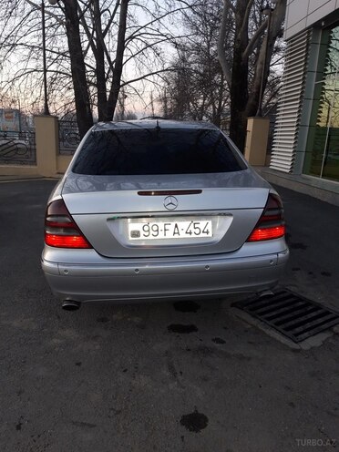 Mercedes E 270 2003, 380,000 km - 2.7 л - İsmayıllı