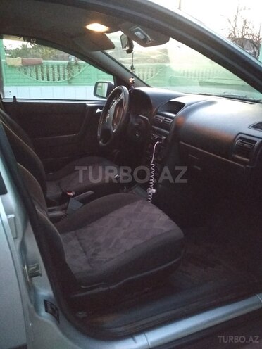Opel Astra 1999, 364,100 km - 1.6 l - Neftçala