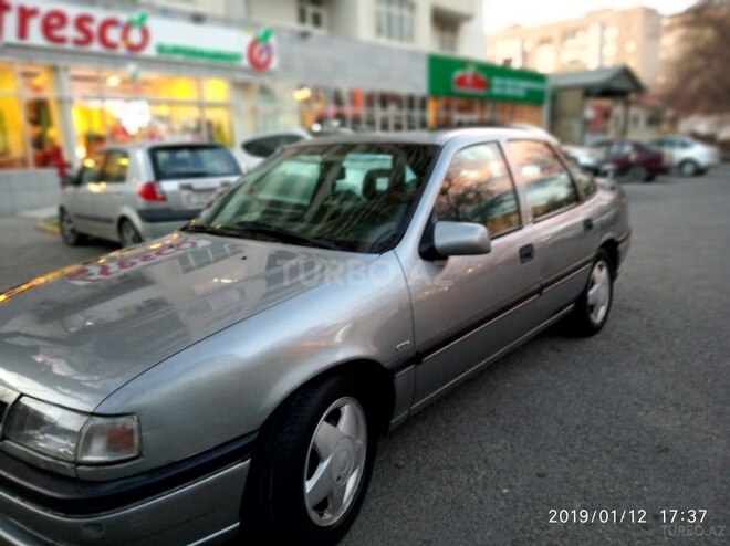 Opel Vectra 1994, 336,998 km - 2.0 л - Bakı