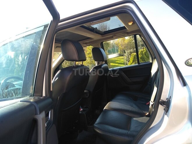 Land Rover Freelander 2007, 215,000 km - 3.2 l - Bakı