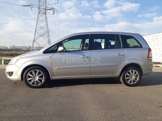Opel Zafira 2008, 195,000 km - 1.9 l - Bakı