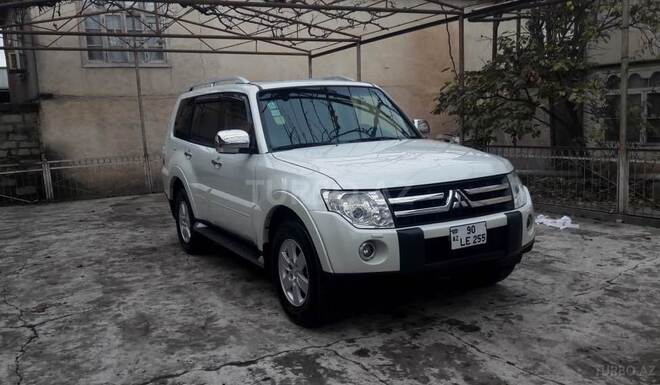 Mitsubishi Pajero 2008, 171,215 km - 3.0 л - Sabirabad