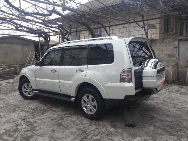 Mitsubishi Pajero 2008, 171,215 km - 3.0 л - Sabirabad