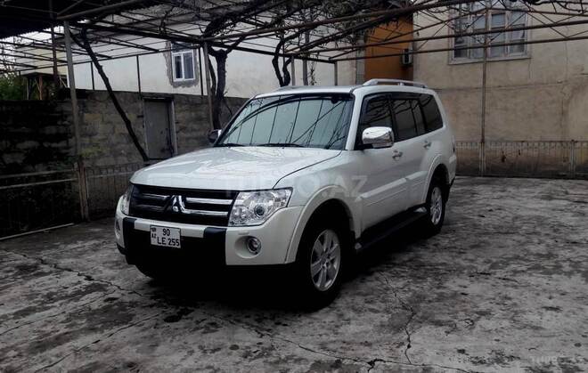 Mitsubishi Pajero 2008, 171,215 km - 3.0 л - Sabirabad