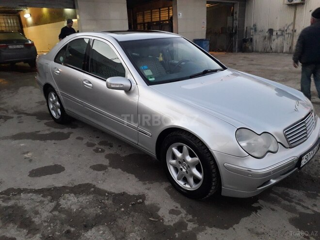 Mercedes C 240 2000, 320,000 km - 2.4 l - Sumqayıt