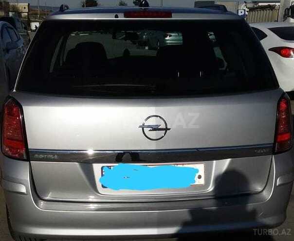 Opel Astra 2006, 211,000 km - 1.3 л - Bakı