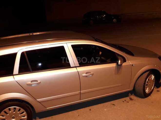 Opel Astra 2006, 211,000 km - 1.3 л - Bakı