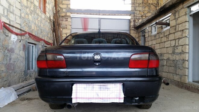 Opel Omega 1995, 25,550 km - 0.3 л - Gəncə