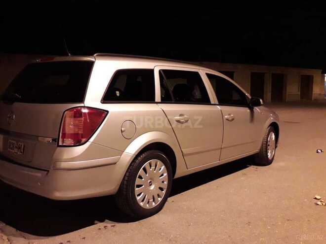 Opel Astra 2006, 210,000 km - 1.3 л - Bakı