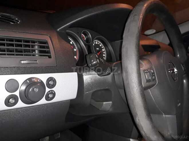Opel Astra 2006, 210,000 km - 1.3 л - Bakı