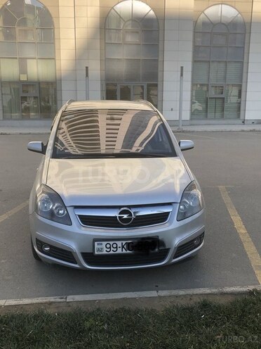 Opel Zafira 2005, 280,000 km - 1.8 l - Bakı