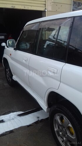 Mitsubishi Pajero io 1999, 303,000 km - 1.8 l - Bakı