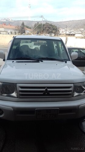 Mitsubishi Pajero io 1999, 303,000 km - 1.8 l - Bakı