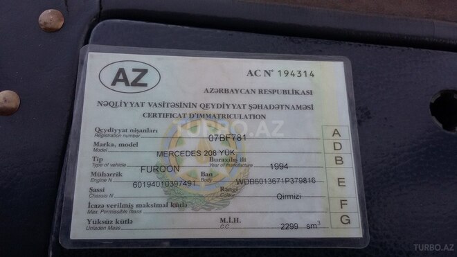 Mercedes 208 D 1994, 457,635 km - 2.3 l - Astara