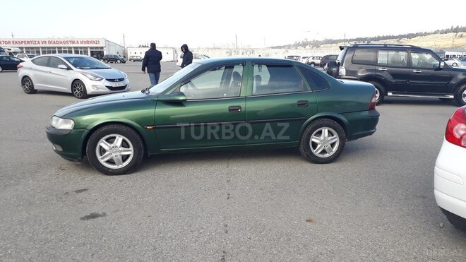Opel Vectra 1997, 30,500 km - 2.0 l - Bakı