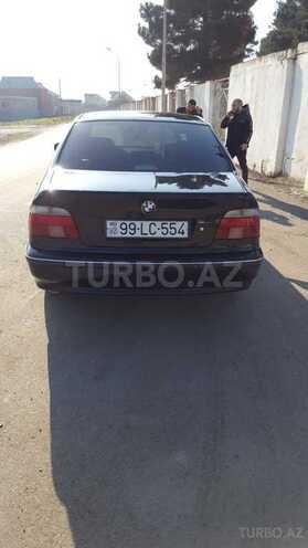 BMW 528 1998, 289,000 km - 2.8 l - Sabirabad