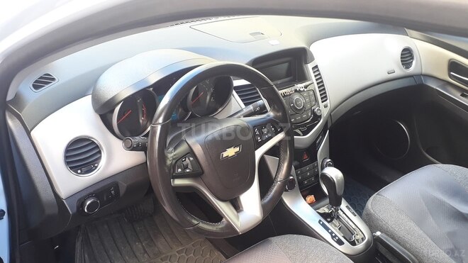 Chevrolet Cruze 2011, 127,000 km - 1.4 л - Bakı