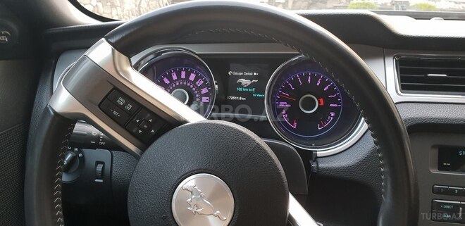 Ford Mustang 2013, 72,500 km - 3.7 l - Bakı