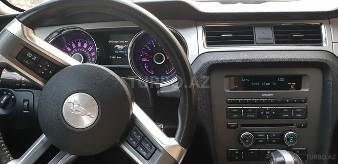 Ford Mustang 2013, 72,500 km - 3.7 l - Bakı