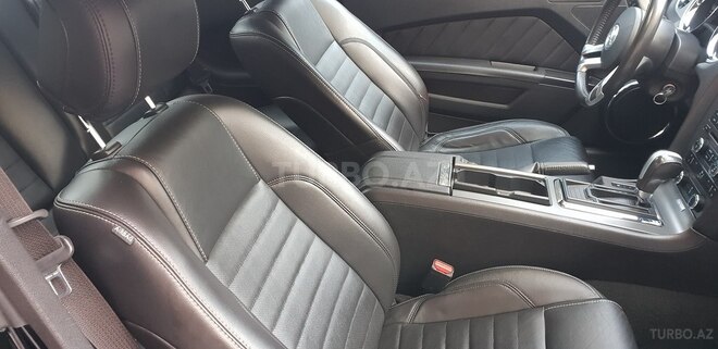 Ford Mustang 2013, 72,500 km - 3.7 l - Bakı