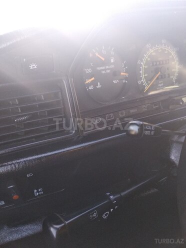 Mercedes 190 1992, 275,257 km - 2.3 l - Bakı