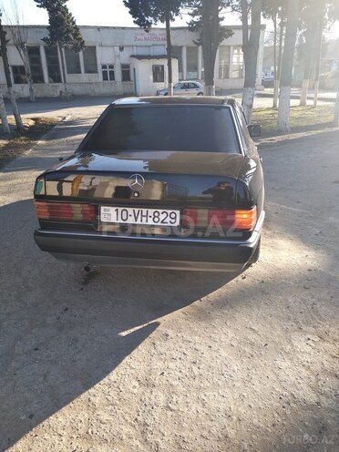 Mercedes 190 1992, 275,257 km - 2.3 l - Bakı