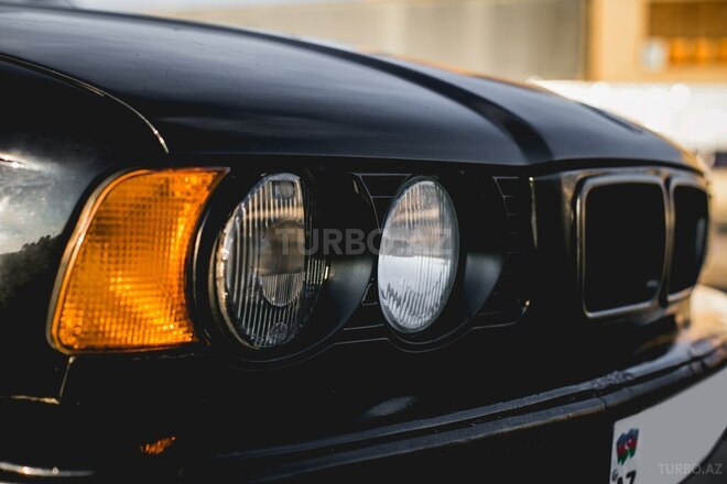 BMW 523 1993, 340,000 km - 2.5 л - Bakı
