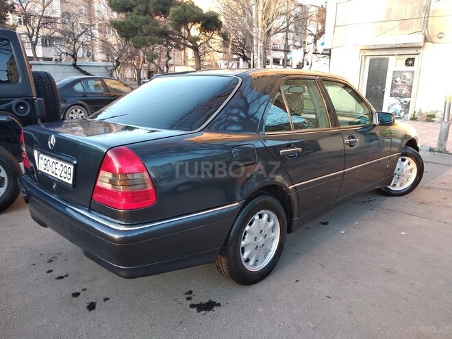 Mercedes C 220 1996, 283,000 km - 2.2 l - Bakı