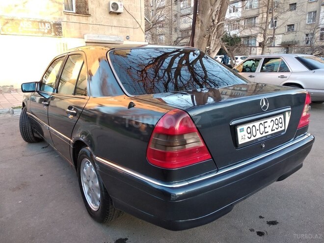 Mercedes C 220 1996, 283,000 km - 2.2 l - Bakı