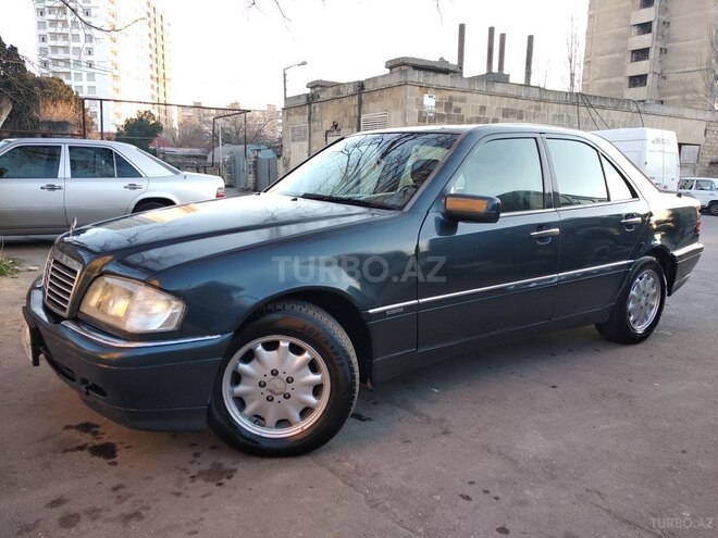 Mercedes C 220 1996, 283,000 km - 2.2 l - Bakı
