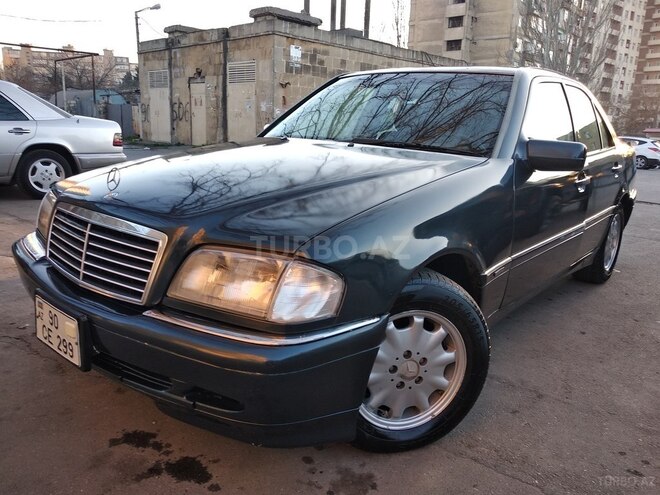 Mercedes C 220 1996, 283,000 km - 2.2 l - Bakı