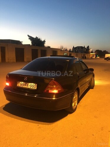Mercedes C 220 2001, 321,300 km - 2.2 l - Bakı