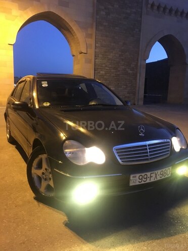 Mercedes C 220 2001, 321,300 km - 2.2 l - Bakı