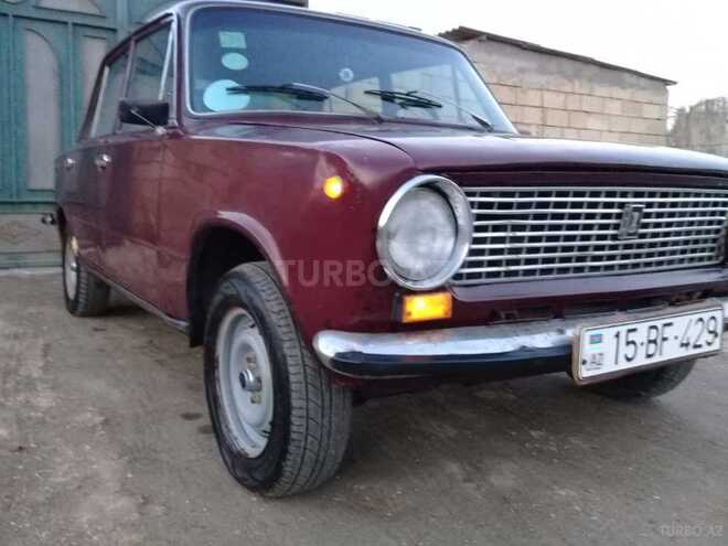LADA (VAZ) 21011 1975, 226,900 km - 1.3 l - Salyan