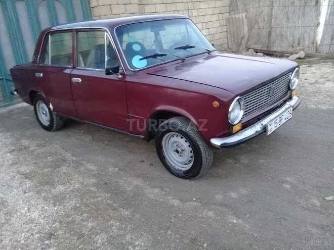 LADA (VAZ) 21011 1975, 226,900 km - 1.3 l - Salyan