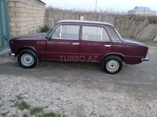 LADA (VAZ) 21011 1975, 226,900 km - 1.3 l - Salyan