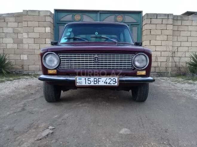 LADA (VAZ) 21011 1975, 226,900 km - 1.3 l - Salyan