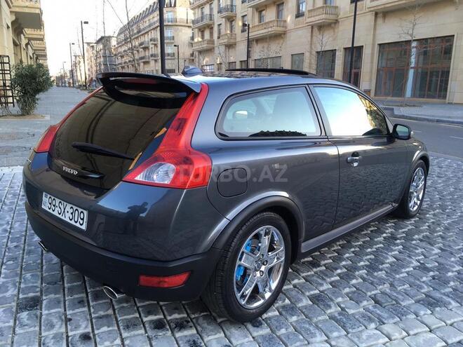 Volvo  2008, 84,000 km - 2.4 l - Bakı