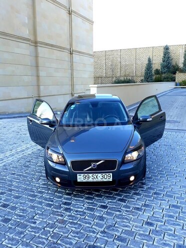 Volvo  2008, 84,000 km - 2.4 l - Bakı