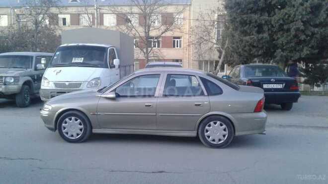 Opel Vectra 1999, 250,000 km - 1.8 l - Bakı