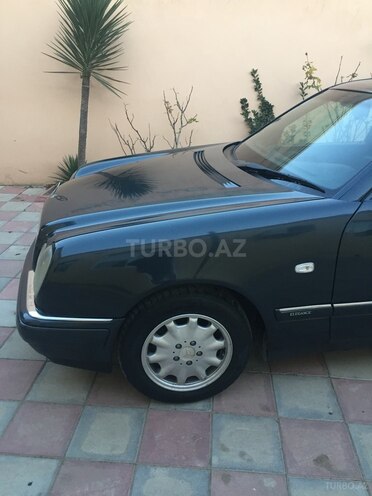 Mercedes E 230 1996, 299,000 km - 2.3 l - Xırdalan