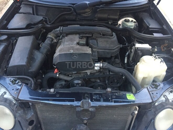 Mercedes E 230 1996, 299,000 km - 2.3 l - Xırdalan